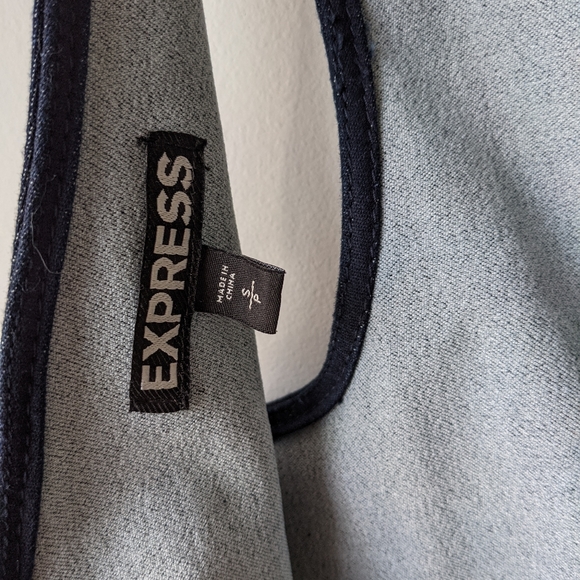 Express Denim Bodycon stretchy Mini Dress - Picture 3 of 4